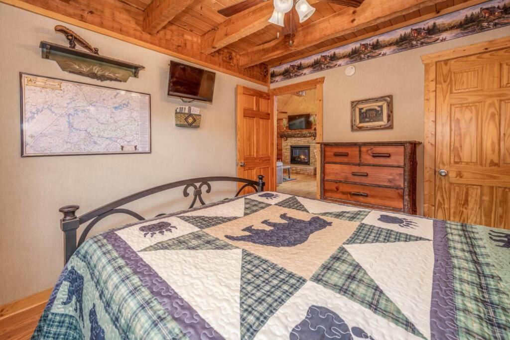 Over The Mountain - Smoky Mountain View Cabin Sevierville Exterior photo