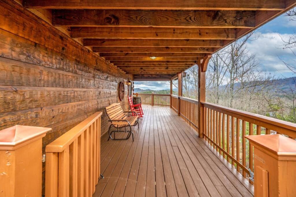Over The Mountain - Smoky Mountain View Cabin Sevierville Exterior photo